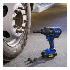 Kobalt 24-Volt Xtr 24-volt Max Variable Speed Brushless 1/2-in Drive Cordless Impact Wrench With Battery 10 Kobalt 24-Volt Xtr 24-volt Max Variable Speed Brushless 1/2-in Drive Cordless Impact Wrench With Battery -tool 32165009c L