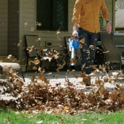 Kobalt 24-Volt Max Cordless Power Equipment Combo Kit With Leaf Blower And String Trimmer With Battery And Charger -tool 856457 44232709