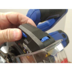 Kobalt 7 1/4-in 10 Amp Single-Bevel Sliding Compound Mitre Saw With Laser Marker (SM1815LW) -tool 857240 08868018